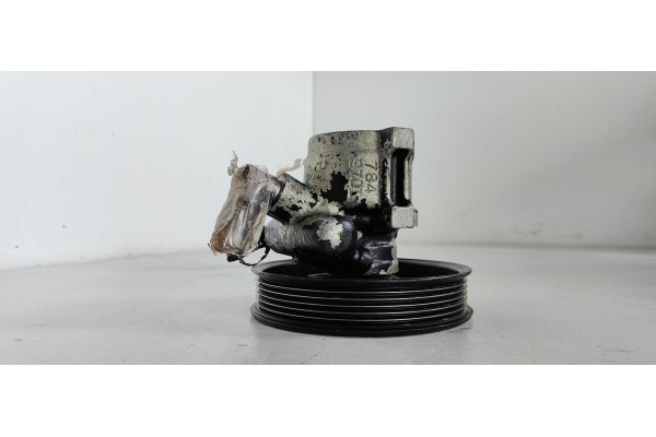 Recambio de bomba direccion para ford escort berlina 1.6 referencia OEM IAM 91SF3A733AA  