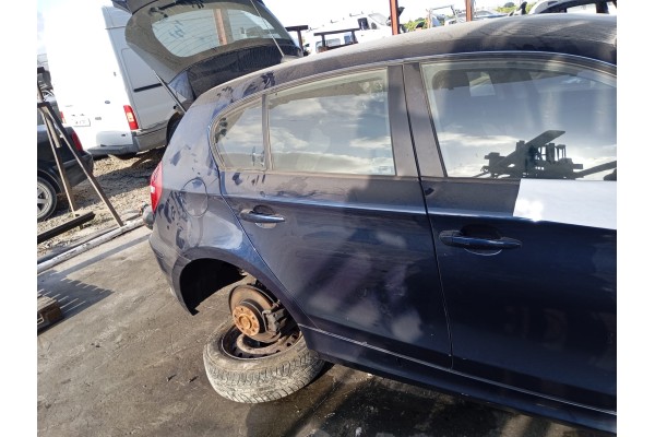 Recambio de puerta trasera derecha para bmw serie 1 berlina (e81/e87) 116d referencia OEM IAM   