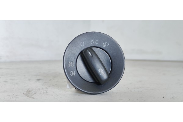 Recambio de mando luces para skoda octavia berlina (1z3) edition 100 referencia OEM IAM 1Z0941431C  