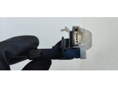Recambio de cerradura maletero / porton para renault clio iii confort dynamique referencia OEM IAM   