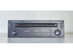 SISTEMA AUDIO / RADIO CD 