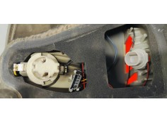 Recambio de piloto trasero izquierdo para bmw x3 (e83) 2.0 d referencia OEM IAM 7162209  