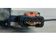 Recambio de cerradura puerta trasera derecha para peugeot 2008 (--.2013) 1.5hdi 100 fap referencia OEM IAM 9812501180  