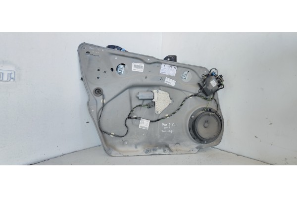 Recambio de elevalunas delantero izquierdo para mercedes-benz clase b (w245) 2.0 cat referencia OEM IAM A1697202979  