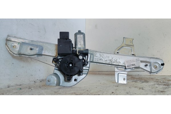 Recambio de elevalunas delantero izquierdo para peugeot 2008 (--.2013) 1.5hdi 100 fap referencia OEM IAM 9815999380  