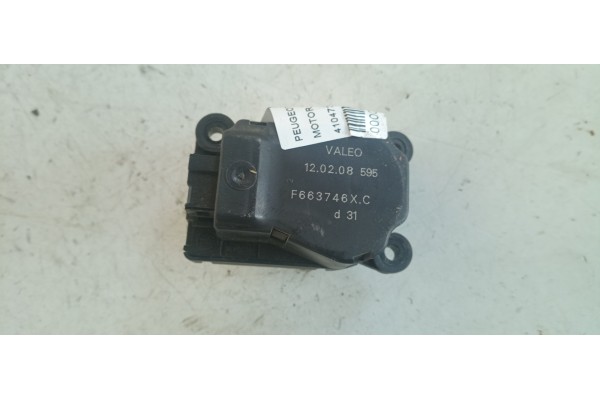 Recambio de motor apertura trampillas climatizador para peugeot 207 1.4 hdi referencia OEM IAM 410473241  