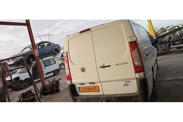 Recambio de puerta trasera derecha para fiat scudo combi (272) 2.0 jtdm referencia OEM IAM   