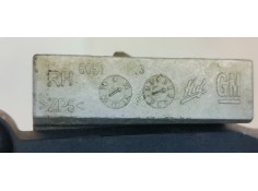 Recambio de maneta exterior delantera derecha para opel insignia berlina 2.0cdti 130 fap referencia OEM IAM 14096401  