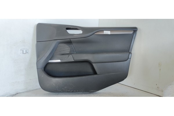 Recambio de guarnecido puerta delantera derecha para citroen c4 lim. collection referencia OEM IAM   