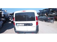 PUERTA TRASERA DERECHA 