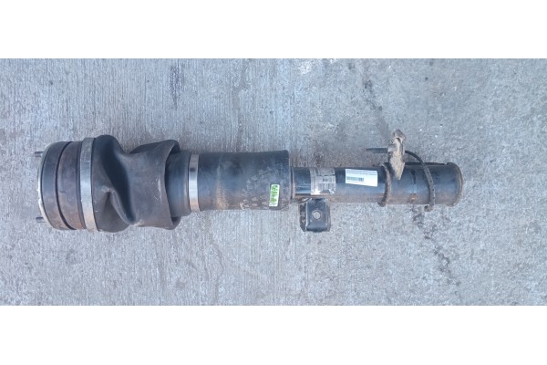 Recambio de amortiguador delantero derecho para land rover range rover (lm) td6 vogue referencia OEM IAM   