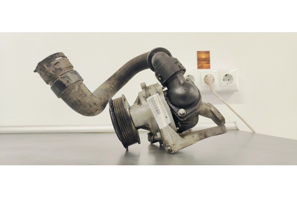 Recambio de bomba agua para opel astra k lim. 5türig dynamic referencia OEM IAM 55484533  