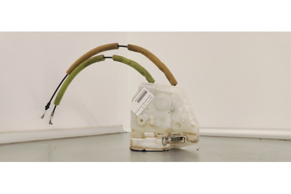 Recambio de cerradura puerta delantera derecha para mazda 3 lim. () 2.0 i 120 referencia OEM IAM   