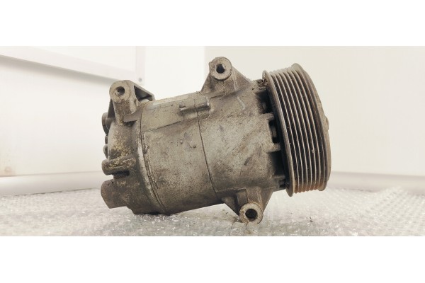 Recambio de compresor aire acondicionado para renault scenic ii emotion referencia OEM IAM 8200309193  