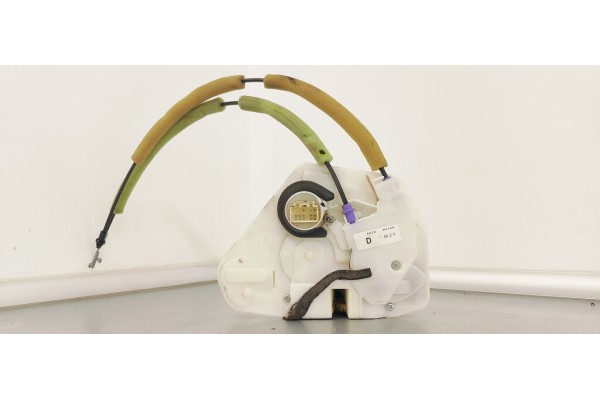 Recambio de cerradura puerta delantera izquierda para mazda 3 lim. () 2.0 i 120 referencia OEM IAM   