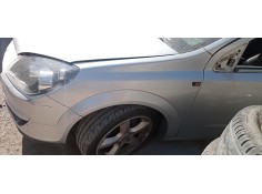 Recambio de aleta delantera izquierda para opel astra h berlina 1.9 cdti referencia OEM IAM   