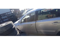 PUERTA DELANTERA IZQUIERDA 