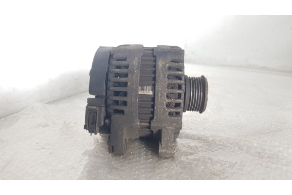 Recambio de alternador para ford mondeo ber. (ca2) 2.0 tdci cat referencia OEM IAM 0121615028  