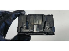 Recambio de conmutador de arranque para renault scenic ii confort dynamique referencia OEM IAM 8200125077  