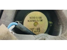 Recambio de sistema audio / radio cd para kia sorento 2.5 crdi ex referencia OEM IAM 963503E500  