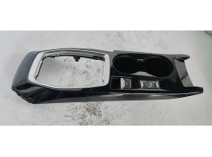 Recambio de consola central para peugeot 208 (p2) 1.2i turbo 100 fap referencia OEM IAM 9829400680  