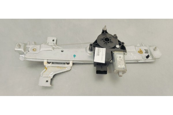 Recambio de elevalunas trasero derecho para citroen c3 1.2i 82 referencia OEM IAM 9830478380  