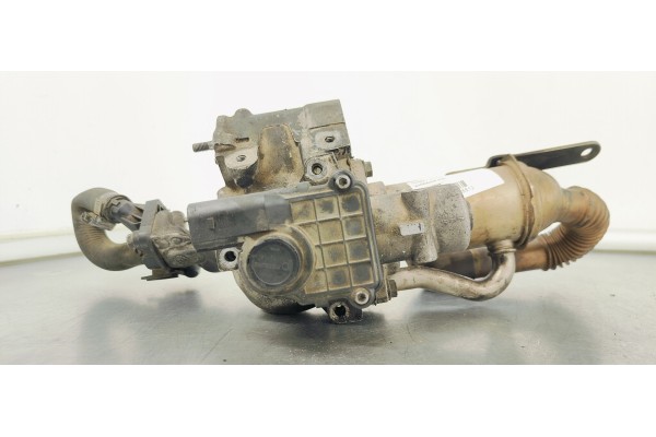 Recambio de enfriador egr para renault scenic ii 1.5dci 105 referencia OEM IAM 8200282949  