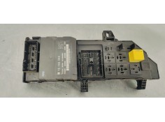 Recambio de caja reles / fusibles para opel vectra c berlina comfort referencia OEM IAM 13223679  