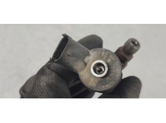 Recambio de inyector para renault scenic ii emotion referencia OEM IAM 0445110110B  