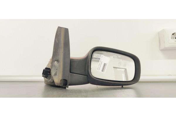 Recambio de retrovisor derecho para renault scenic ii emotion referencia OEM IAM   