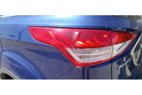 Recambio de piloto trasero izquierdo para ford kuga (cbs) titanium referencia OEM IAM   