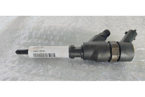 Recambio de inyector para peugeot 307 (s1) xr clim referencia OEM IAM 0445110076  