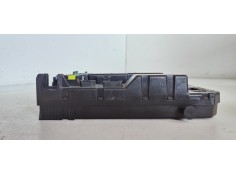 Recambio de caja reles / fusibles para citroen c5 berlina 2.0 hdi referencia OEM IAM 9651196680A  