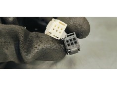 Recambio de retrovisor izquierdo para citroen c3 1.2i 82 referencia OEM IAM E20211047  