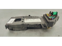Recambio de caja reles / fusibles para opel vectra c berlina comfort referencia OEM IAM 13223679  