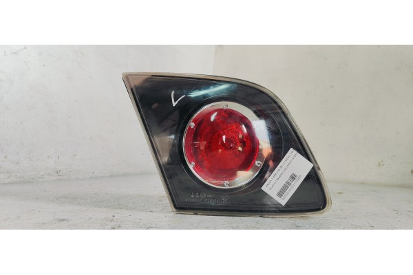 Recambio de piloto trasero izquierdo interior para mazda 3 berlina (bk) 2.0mzcd 143 fap referencia OEM IAM   