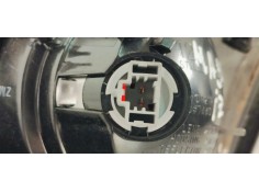 Recambio de piloto trasero izquierdo interior para mazda 3 berlina (bk) 2.0mzcd 143 fap referencia OEM IAM   