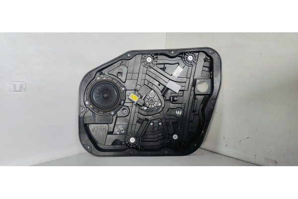 Recambio de elevalunas delantero derecho para hyundai tucson sle 2wd referencia OEM IAM 5640429  