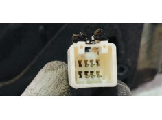 Recambio de retrovisor derecho para mazda 3 berlina (bk) 2.0mzcd 143 fap referencia OEM IAM E4012220  