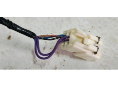 Recambio de retrovisor derecho para mazda 3 berlina (bk) 2.0mzcd 143 fap referencia OEM IAM E4012220  