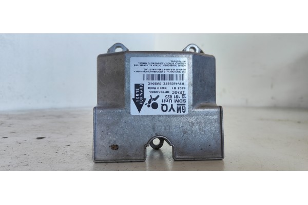 Recambio de centralita airbag para opel astra h berlina 1.7 16v cdti referencia OEM IAM 13191825  