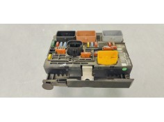 Recambio de caja reles / fusibles para peugeot 407 sw sport referencia OEM IAM 9664705980  