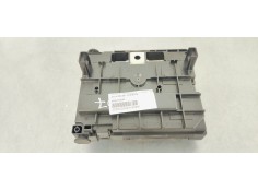 Recambio de caja reles / fusibles para peugeot 407 sw sport referencia OEM IAM 9664705980  