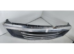 Recambio de rejilla delantera para ssangyong rexton rx 320 referencia OEM IAM 7943008000  
