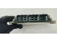 Recambio de centralita motor uce para renault laguna iii 2.0 dci referencia OEM IAM 8200726880  
