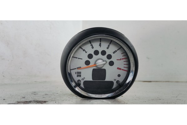 Recambio de cuadro instrumentos para mini mini (r50,r53) mini ii berlina fase 1 referencia OEM IAM 9201395  