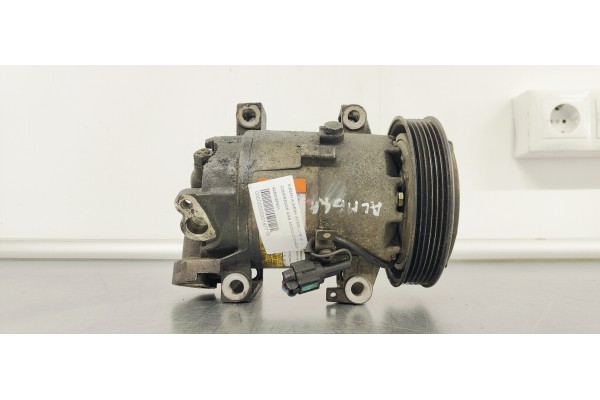 Recambio de compresor aire acondicionado para nissan almera (n16/e) line up referencia OEM IAM 926009F501  