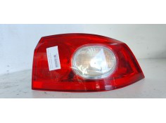 Recambio de piloto trasero derecho para renault laguna ii (bg0) 1.9 dci diesel fap referencia OEM IAM   