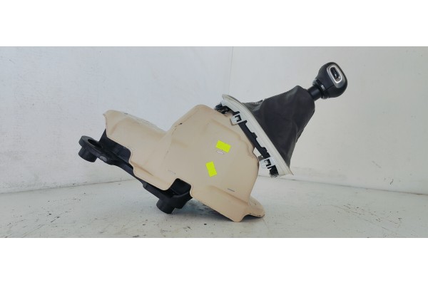 Recambio de palanca freno para citroen c3 elle referencia OEM IAM   