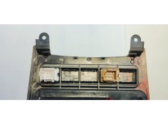 Recambio de cenicero para volkswagen golf vi (5k1) 1.6 tdi 105 fap referencia OEM IAM 5K0857961A  